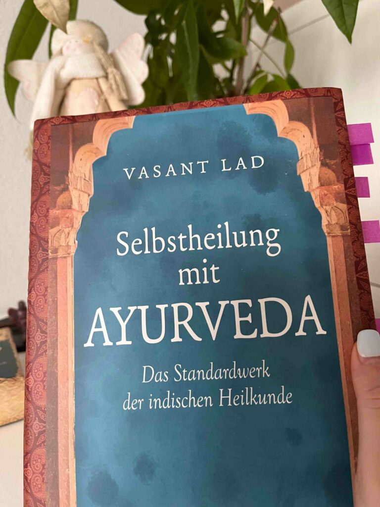 Ayurveda Buch